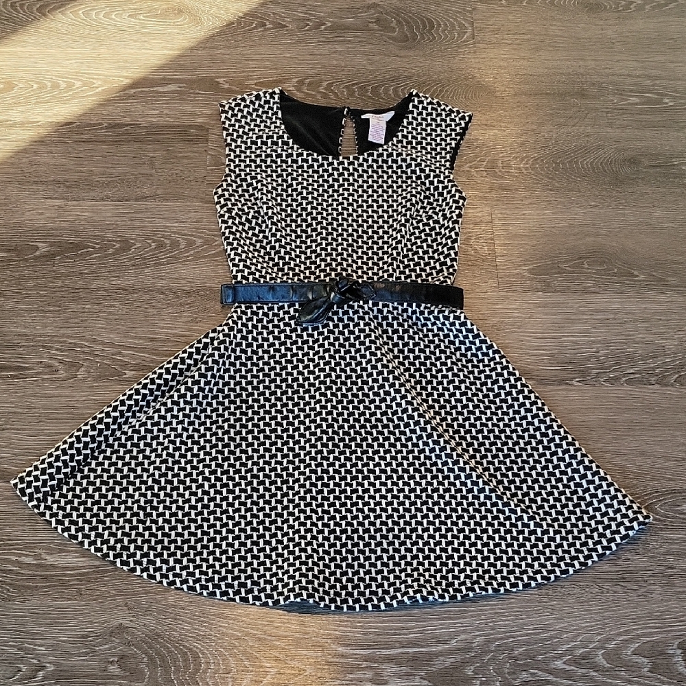 Candie's Black & White Chic Dress